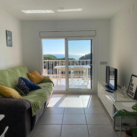 Apartamento frente al mar con piscina Malgrat de Mar Exterior foto