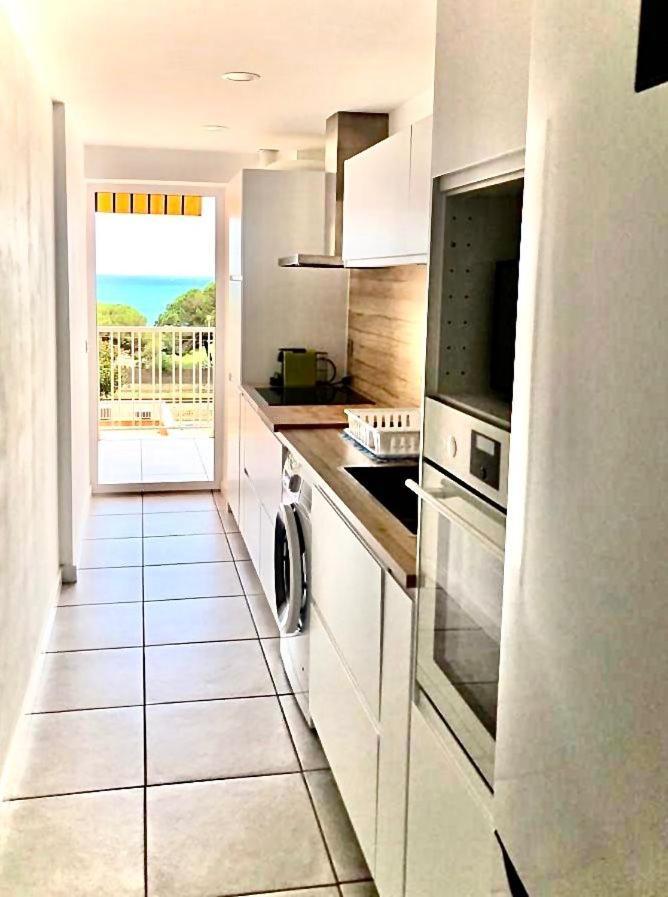 Apartamento frente al mar con piscina Malgrat de Mar Exterior foto