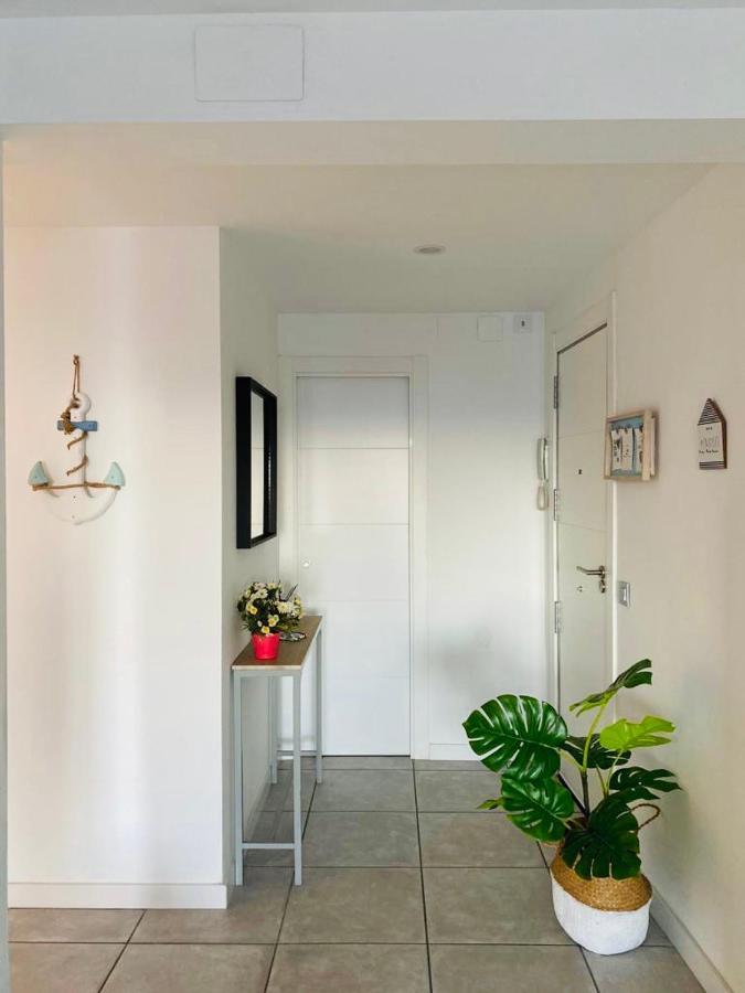 Apartamento frente al mar con piscina Malgrat de Mar Exterior foto