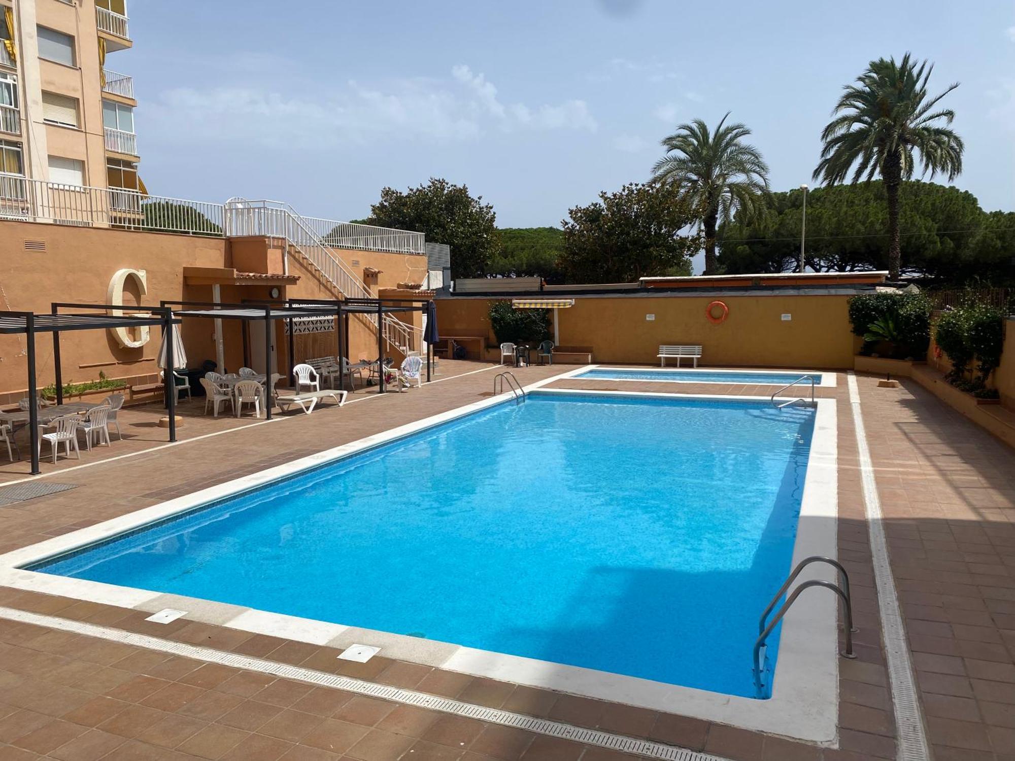 Apartamento frente al mar con piscina Malgrat de Mar Exterior foto